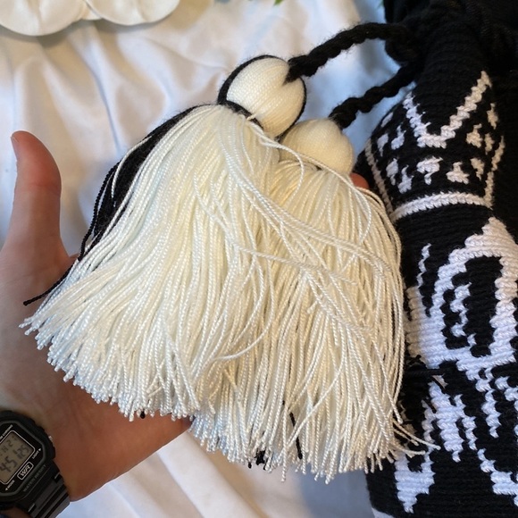Black and White Butterfly Pattern Large Wayuu Drawstring Crossbody Mochila Bag - Picture 8 of 11
